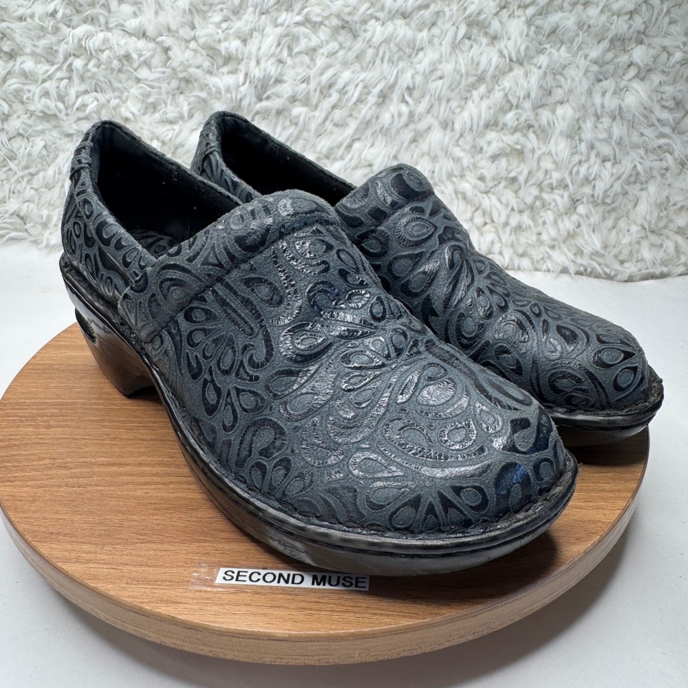 BOC Womens Black Leather Paisley Embossed Comfort Work Clogs Shoes Size 8.5